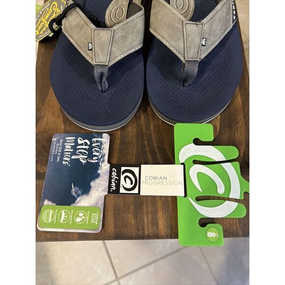Cobian Men\'s Flip-Flops Sandals Shoes Size 8 EU 40 Blue/Gray‎ ARV 2